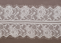 Largeur brodée OEM Crochet coton blanc dentelle vague cils Trim