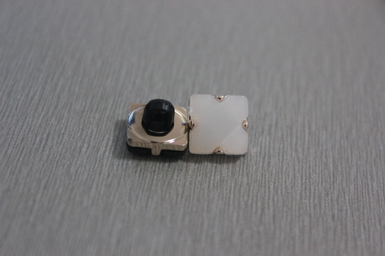 Boutons faits sur commande d'habillement d'ABS