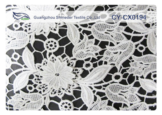 Tissu de dentelle brodé par blanc imprimé par coutume de robe de mariage pour la lingerie
