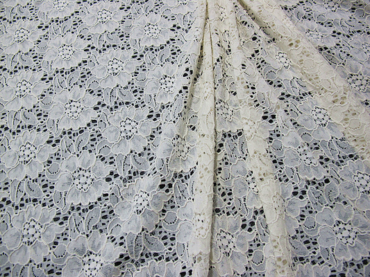 Tissu élastique de haute qualité FNS1948 de dentelle de fleur de couleur courante noire