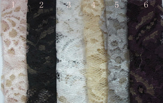 Le tissu métallique extensible de dentelle de sous-vêtements/a attaché le tissu de dentelle de jacquard