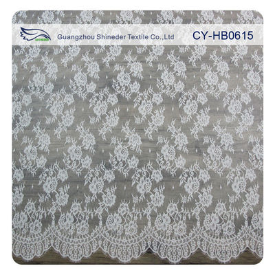 Équilibre de couture de dentelle de cil de fleur blanche pour la robe de mariage nuptiale