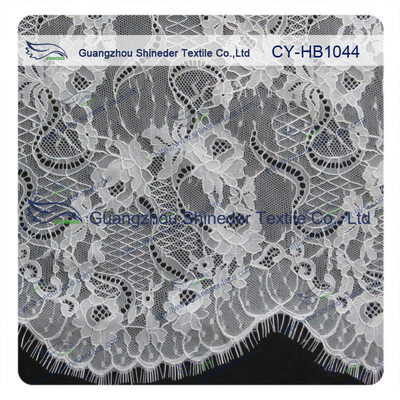 Le grand équilibre nuptiale de dentelle de Chantilly de cil/a cranté le tissu de dentelle