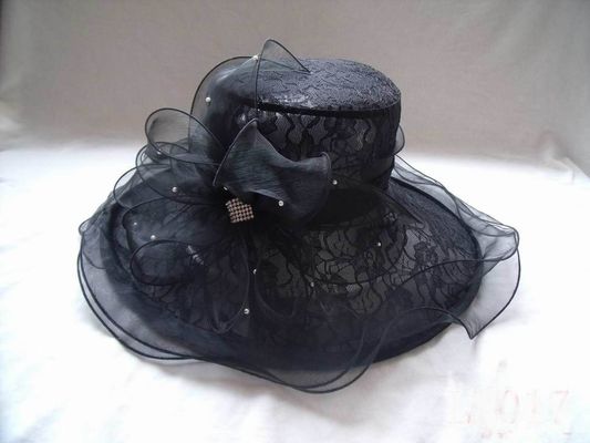 Chapeau noir d'organza d'église de dames avec le tissu de dentelle, boucle de perle pour la partie, occasion spéciale