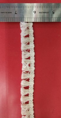 Équilibre décoratif de dentelle de frange courte clairsemée, équilibre de dentelle de cru