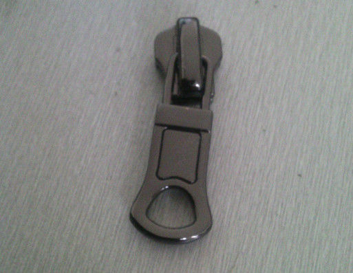 La tirette d'alliage de vêtements tire l'électrodéposition du Gunmetal 3#/5#/8# écologique