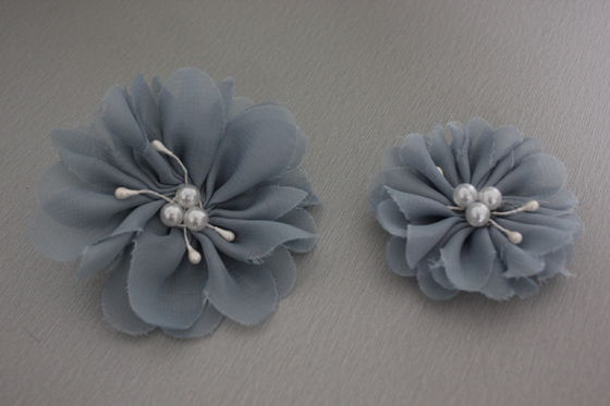 Corsage rose artificiel de fleur de mousseline de soie