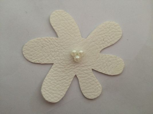 Corsage rose artificiel de fleur de mousseline de soie