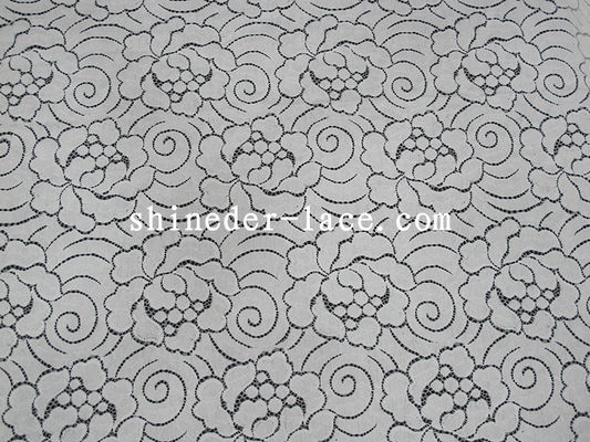 Modèle floral sensible de coton de tissu en nylon confortable et respiratoire de dentelle pour l'habillement SYD-0171-1